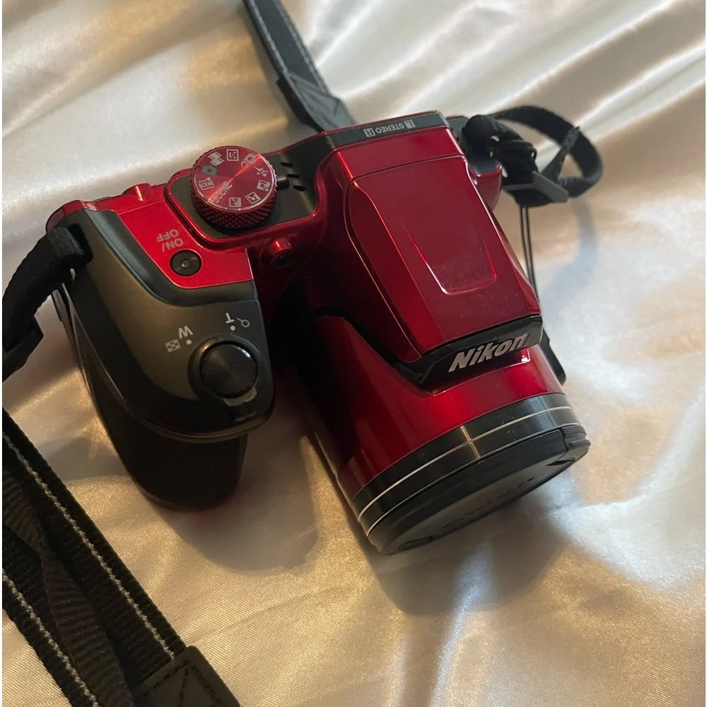 Nikon COOLPIX B500 camera